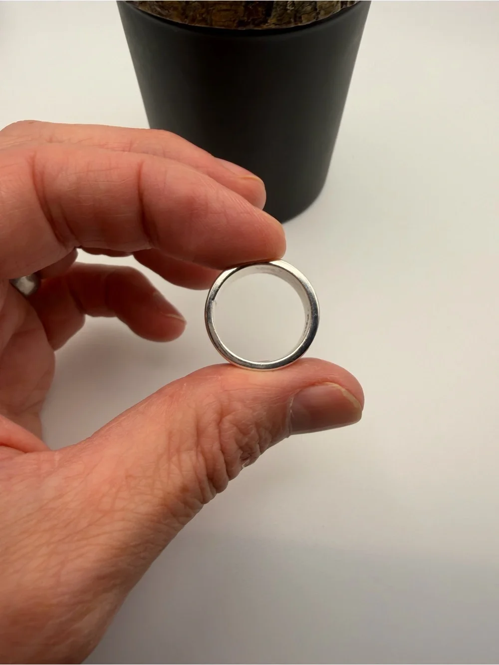 10mm Sterling Silver Men's Band Ring - Classic Polished Design - Size 7.75 -9.9g